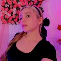 AuroraWrenfield - Live now on Stripchat