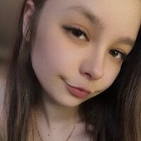 Amarieni - Live now on Stripchat