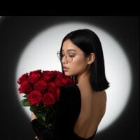 Zenith_glow - Live now on Stripchat