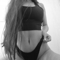 Ariana__ - Live now on Stripchat