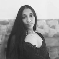 _lucia_18 - Live now on Stripchat