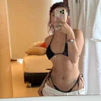 miia__baker - Live now on Stripchat