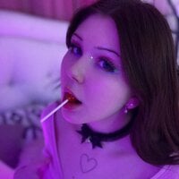 hannah_lourens - Live now on Stripchat