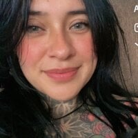 Rouse_07 - Live now on Stripchat