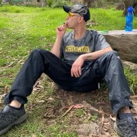 Thomasjons_ - Live now on Stripchat