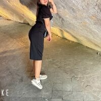 Bee_sweet - Live now on Stripchat