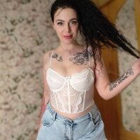 Lola_Hale - Live now on Stripchat