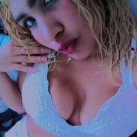 Eva_Hoot - Live now on Stripchat