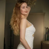 blonde_exe - Live now on Stripchat