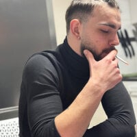 KaneHunter - Live now on Stripchat