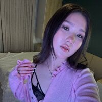 isaxin - Live now on Stripchat