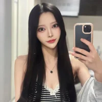 guiguielechan - Live now on Stripchat