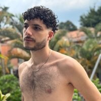 Rafael_Mendezz - Live now on Stripchat