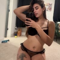 MilaSeren - Live now on Stripchat