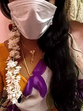 sana-99 - Live now on Stripchat