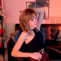 LuxRayi - Live now on Stripchat