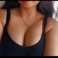 Monisha9876 - Live now on Stripchat