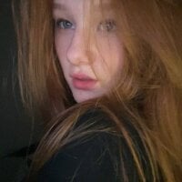 Juuulia_ - Live now on Stripchat