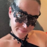 Nadja_Noir - Live now on Stripchat