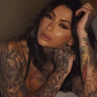 Iam_Annii - Live now on Stripchat