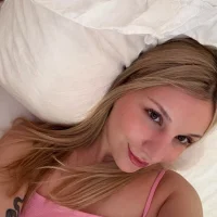 SabrinaRose_xxx - Live now on Stripchat