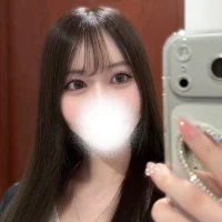 salachan_v - Live now on Stripchat