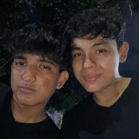 Maxwell_boys - Live now on Stripchat