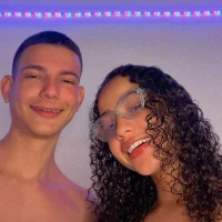 young_liza - Live now on Stripchat